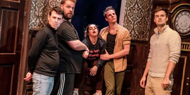 Jonathan-Sayer-Henry-Lewis-Nancy-Zamit-Dave-Hearn-Henry-Shields-in-2022-rehearsals-for-The-Play-That-Goes-Wrong.-Credit-Danny-Kaan.jpg