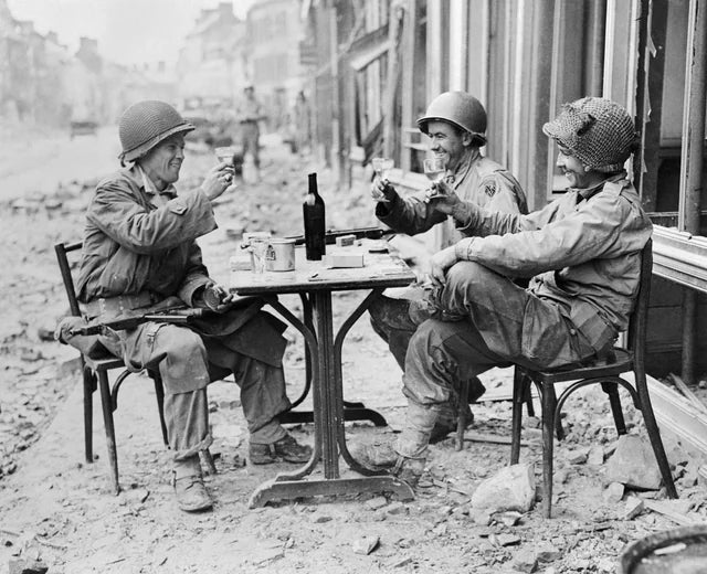 three-american-soldiers.jpg